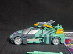 Botcon 2008 exclusive Transformers Timelines Shattered Glass Sideswipe