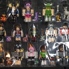 Roblox Celebrity Collection – from The Vault 20 Figure Pack