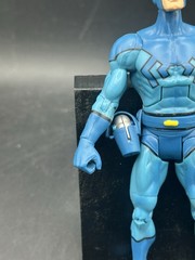DC Universe Classics Wave 7 Blue Beetle Ted Kord Action Figure