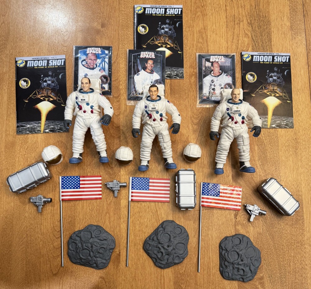 Vintage Bandai Heroes Of Space APOLLO 12 Bean Duke Conrad Figures MINT COMPLETE