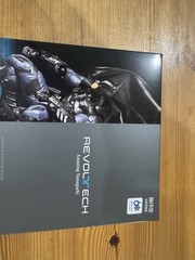 Kaiyodo Revoltech Batman Arkham Knight ver. (SEE DESCRIPTION)