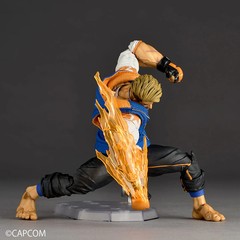 Revoltech Amazing Yamaguchi Street Fighter Luke Action Figure