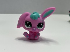 Hasbro Littlest Pet Shop Figure Lot 3 Frog Horse Bunny Toy Animals Set Cute