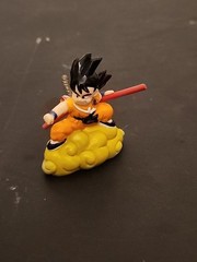 Dragon Ball 1989 1.5″ Mini Figure Kid Goku W/ Tail Flying Nimbus Anime Free Ship