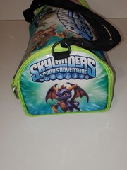 SKYLANDERS Spyro’s Adventure 21 Figures 22 Cards 15 Stickers Carry Case Bag Lot