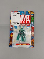 Lot of 6 Marvel Heroes Miniature Poseable Action Figures Toy Biz Worldwide 2005