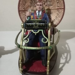 H.G. Wells’ The Time Machine + Morlock + George 1/18 scale deluxe model
