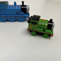 Thomas Friends Train Lot, Die cast & Plastic , Box Cars Vintage 🔥 MAKE OFFER
