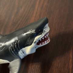 Toys R Us Chomping Action Great White Shark 11″ 362081 Collectible Toy