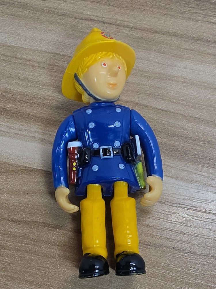 Fireman Sam Prism 2005 3.5 In Tall Action Figure