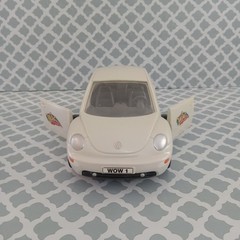 Lanard Toys Volkswagen VW Beetle Wow Action Girls White Car 1999 Vehicle