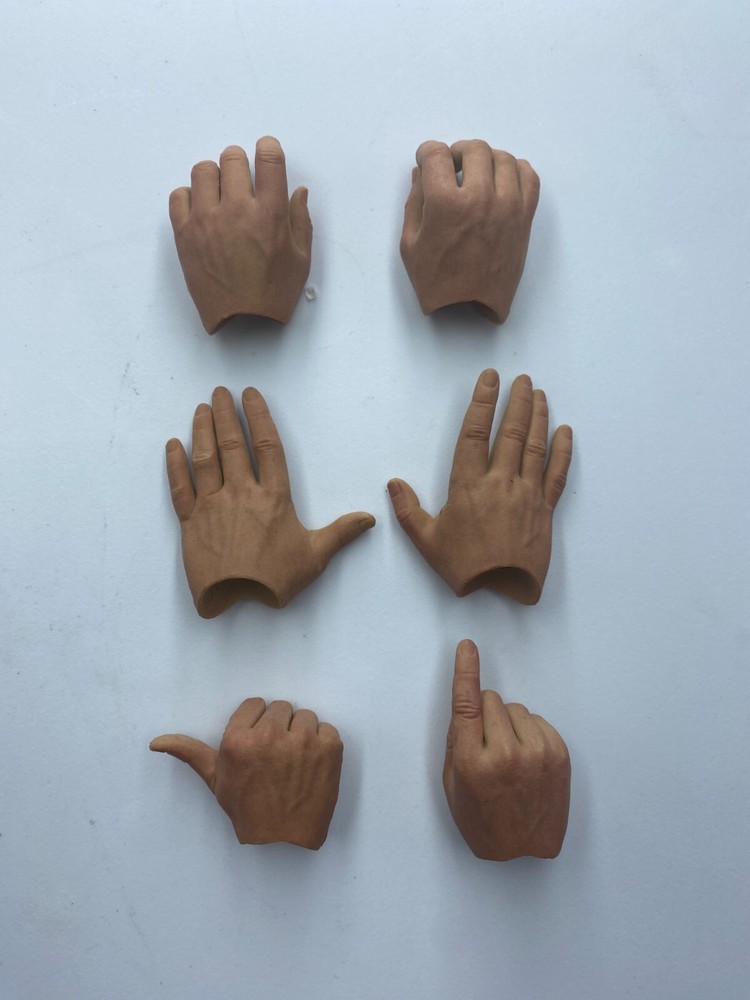 1/4 scale Male Hands Sculpt Accessory for 18″ Action Figure Body Toys enterbay