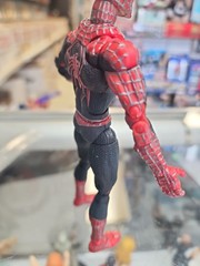 Spider-Man 2 ToyBiz Tobey McGuire Super-Poseable 6” Action Figure 2003