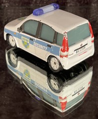 Disney Pixar Cars 2013 WGP Alex Carvill Security SUV WORLD OF CARS Die-cast EUC