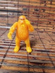 SCOOBY DOO 10,000 VOLT GHOST MONSTER ACTION FIGURE ORANGE YOGA MONSTER 5 inches