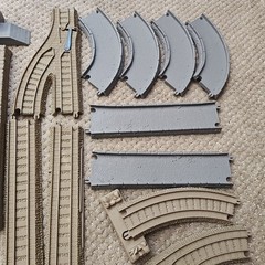 HIT TOYS Thomas The Train Trackmaster 2006 Mixed Track And Train Lot