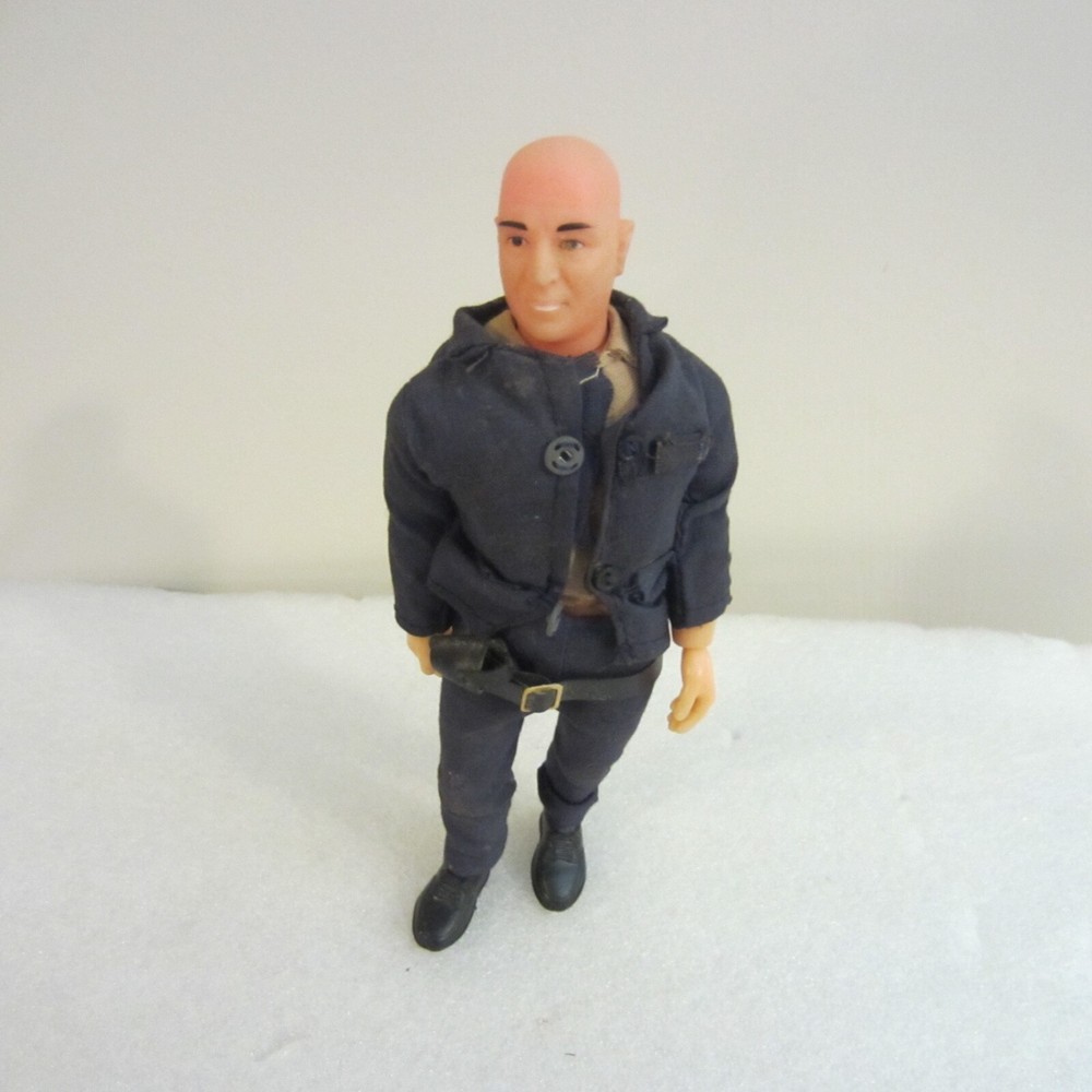 KOJAK 1976 EXCEL TOYS 8″ ACTION FIGURE – VINTAGE