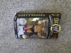 JAKKS Pacific WWE / WWF Classic Superstars THE AMERICAN DREAM DUSTY RHODES
