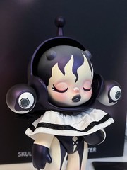 Authentic Skullpanda Monster Heir Limited Edition Figure Toy 12.5CM