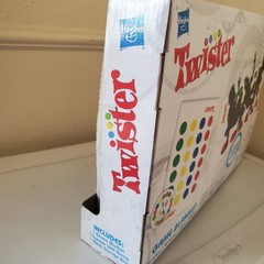 Hasbro Twister Game Blanket 60″x90″ Classic Party Activity Game with Spinner NEW