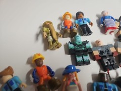 R0BL0X Toys Action Figures Lot Rare Figures mixed lot
