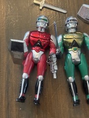 Soma 1994 Sonic Ranger Blue Green Red Chrome Light Up eyes 4″ – Untested W Acc