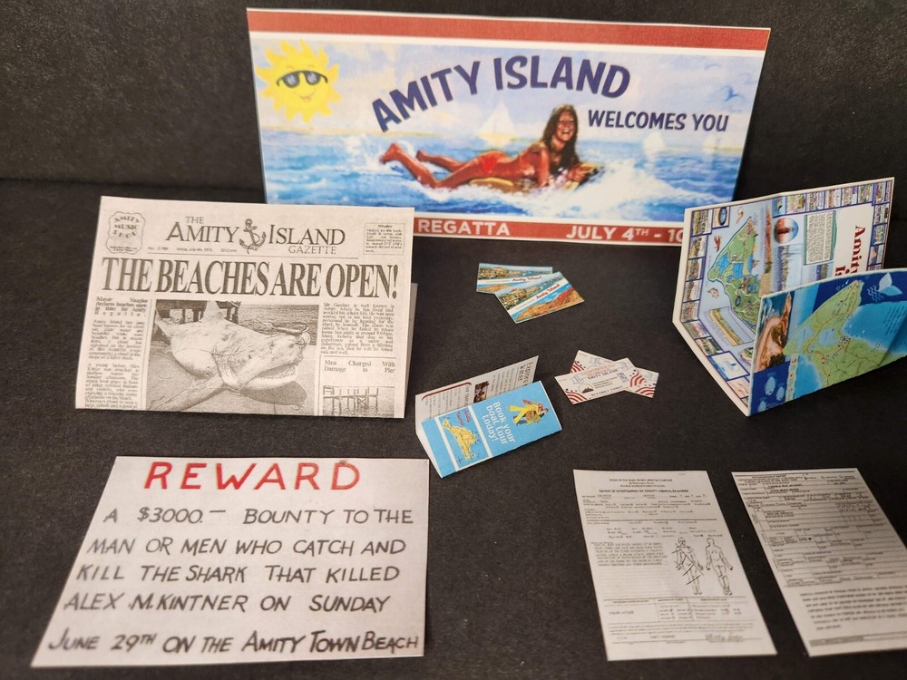 1/6 SCALE Dollhouse Mini JAWS Amity Island Signs, Pamphlets, Police Report, Pics