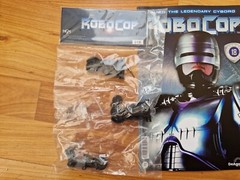 DEAGOSTINI FANHOME BUILD YOUR OWN THE LEGENDARY ROBOCOP ISSUE PART 18