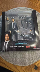 Replica John Wick Chapter 2 Action Figure (Mafex No. 085 PVC Model) In Box NEW