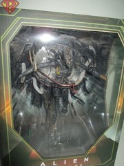 SUSPENDED LAB XENOMORPH XX121 Alien Romulus 7″ Scale Action Figure Neca 2025