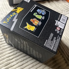 Pokémon Select Series 4 Pikachu Vinyl Figure Jazwares NEW
