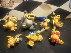 ALL 7 Koopa Kids Super Mario 2.5” W/ Wands Roy Morton Jakks Toys Nintendo GREAT!