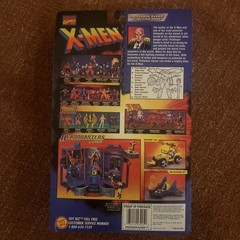 1996 Toy Biz Marvel X-Men Mutant Armor Series PROFESSOR XAVIER Action Figure NEW