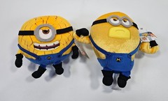 Despicable Me Mega Minions Plush Toys Superhero Super Dave + Jerry – NEW NWT