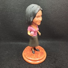 THE OFFICE KELLY KAPOOR NBC UNIVERSAL LIMITED EDITION RESIN BOBBLE HEAD