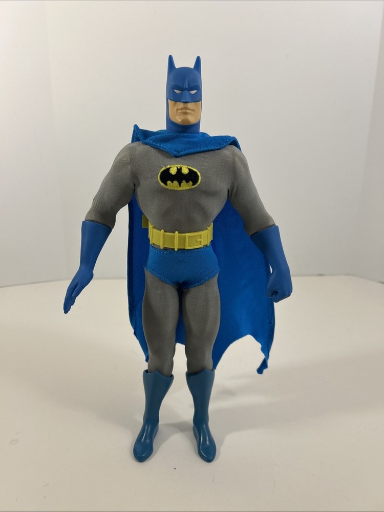 1996 Kenner FAO SCHWARZ Exclusive 12″ Batman Figure (History of Batman 3-Pack)
