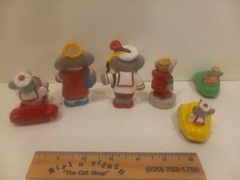 Arby’s 1990 Barbar The Elephant With Other Toys + Ornament