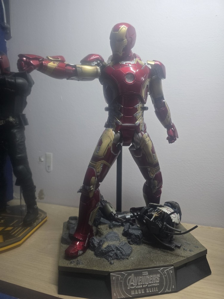 Hot Toys MMS278 D09 Avengers Age of Ultron Iron Man Mark 43 XLIII 1/6 Diecast