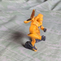 Transformers Bumblebee Yellow/Black Plastic Robot Action Figure Toy