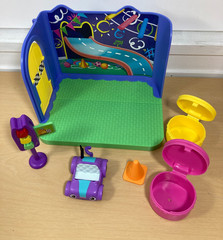 Spin Master Dreamworks Gabby’s Dollhouse Carlita Purr-ific Play Room car & accs