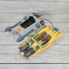 2 Star Wars Vehicles 2002 Star Wars Anakin Coruscant Speeder 2009 Fighter C-082a