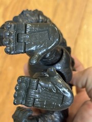 King Kong Battle Damage Twisting Waist Punch 7″ Action Figure 2005 Playmates