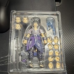 S.H.Figuarts Sasuke Uchiha Naruto Action Figure w/ Sword, Effect & Alt Hands
