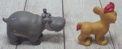 Disney The Lion Guard Figures Toys Lot of 2 Beshte Young Simba Hard Vinyl 4″