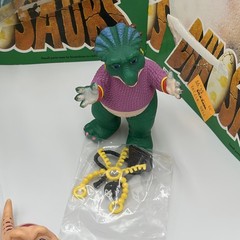 Vintage Disney The Dinosaurs TV Show Sinclair Family Figures Loose w/Access. +