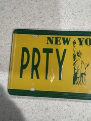 TMNT NECA Loot Crate Exclusive Party Wagon Metal License Plate NEW