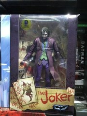 NECA DC Comics Batman Dark Knight Heath Ledger Joker 7″ Action Figure Toy Boxed