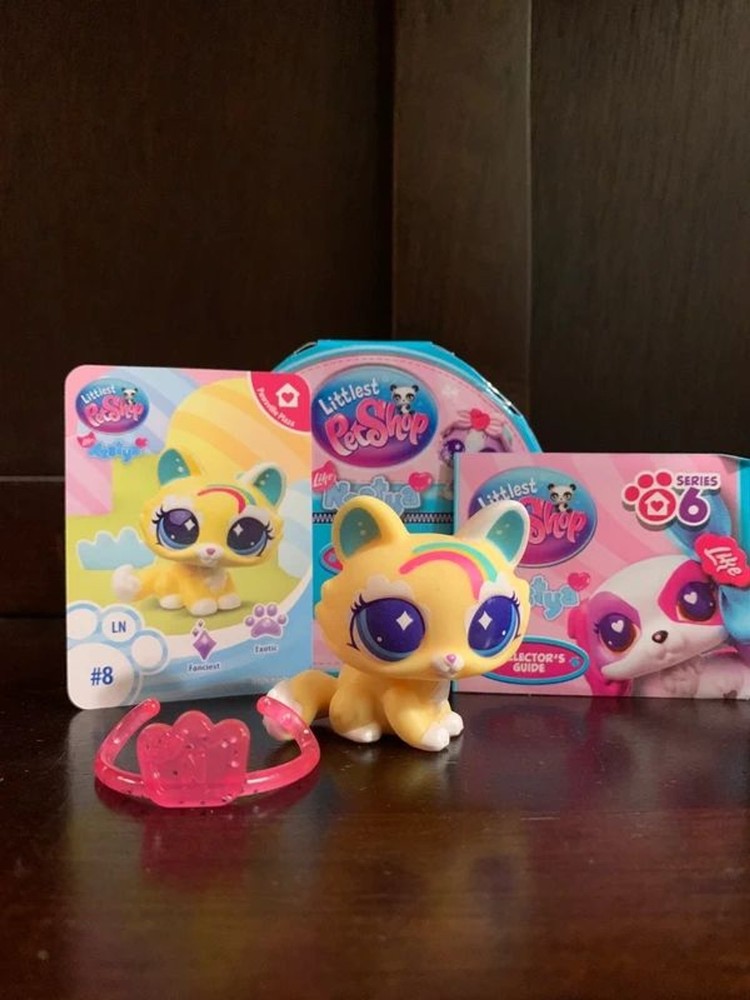 Littlest pet shop LPS like nastya blind box crouching rainbow cat gen 7