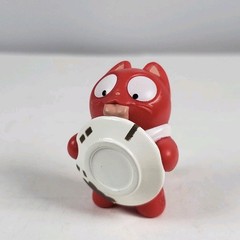 Hasbro Lost Kitties Snackz Series 3 Blind Box Figure Red Cat Licking Plate 1.25″