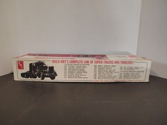 Budweiser Fruehauf 40′ Hauler 1:25 Model Kit AMT Vintage MIB T552 PARTS LOT